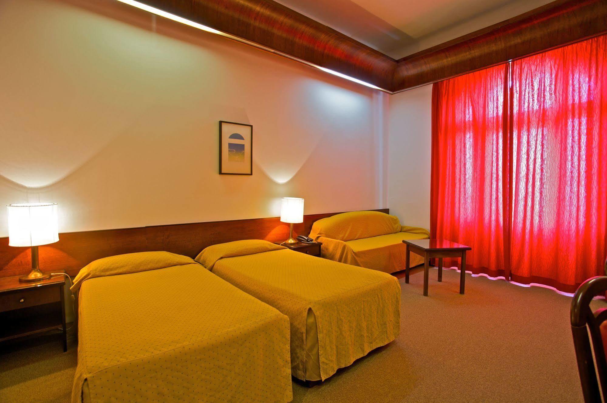 Guest House Hotel Riviera Pula Exterior foto